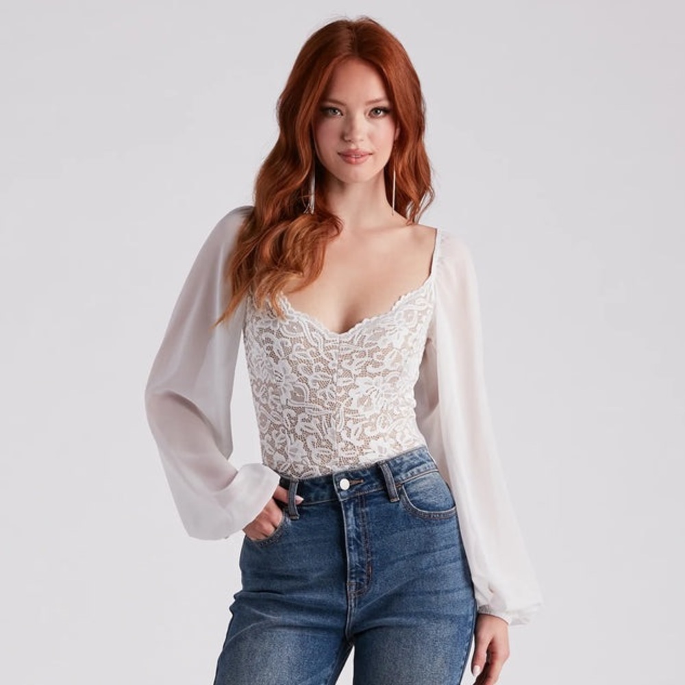 Windsor Sweet And Sultry Lace Chiffon Bodysuit Cream and white size M